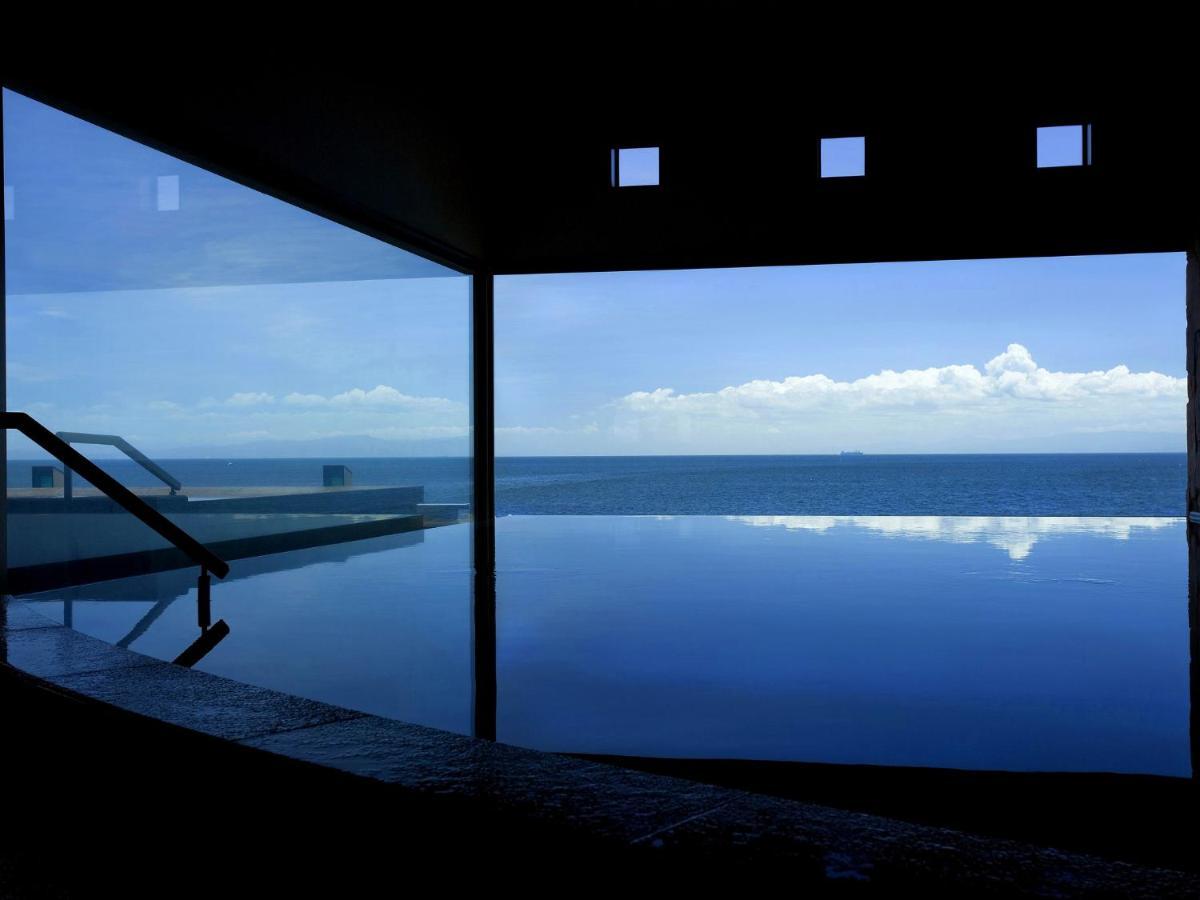 Hotel Awaji Yumesenkei Sumoto Exterior foto