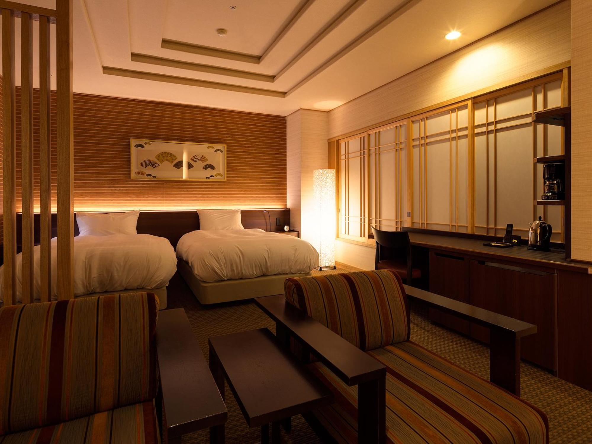 Hotel Awaji Yumesenkei Sumoto Habitación foto